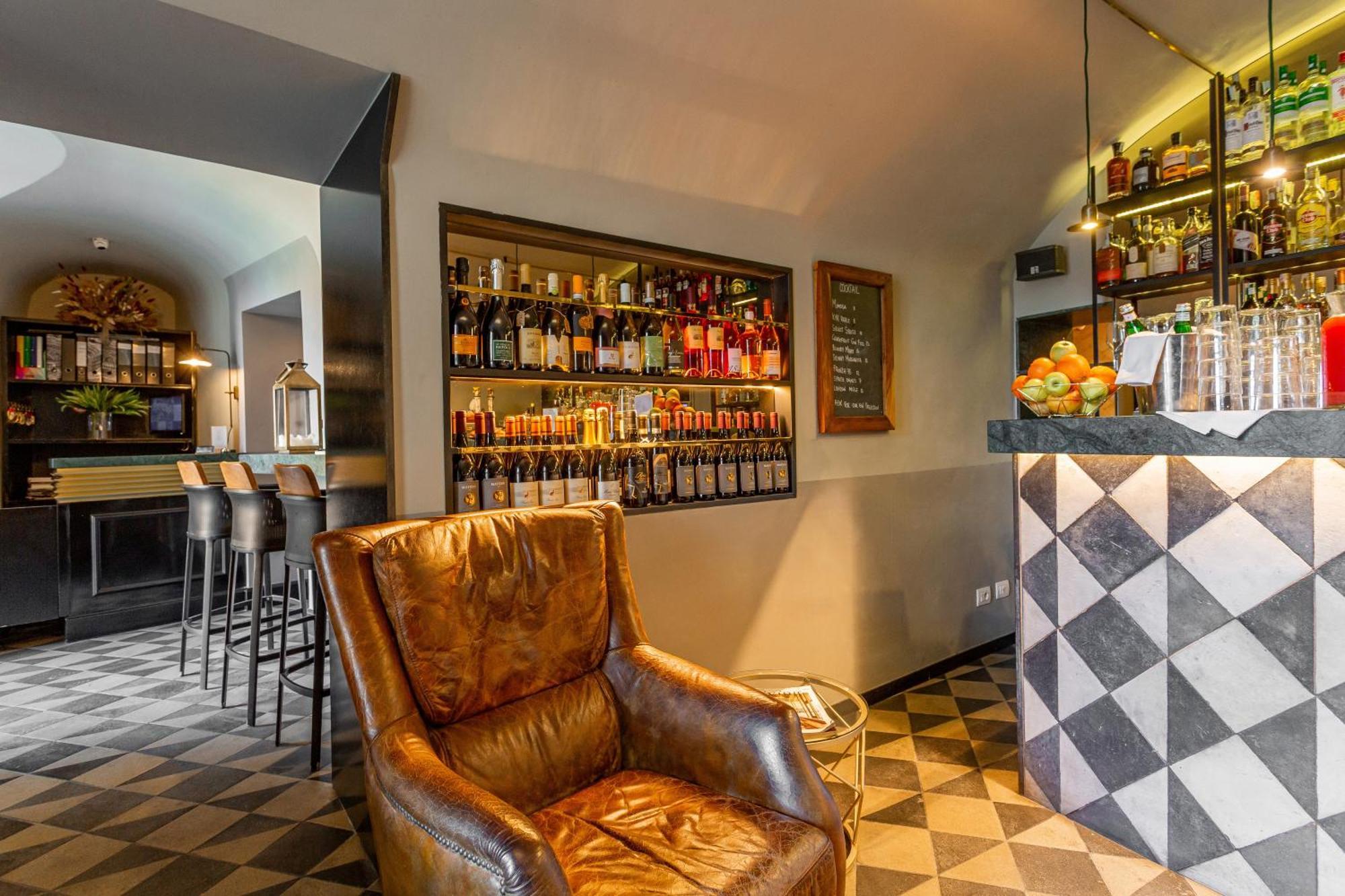 Hotel Parrasio Rome Bagian luar foto